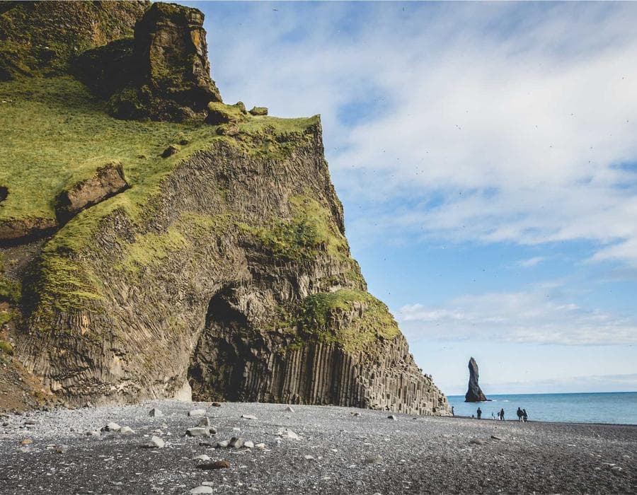 MacRostie Art Center